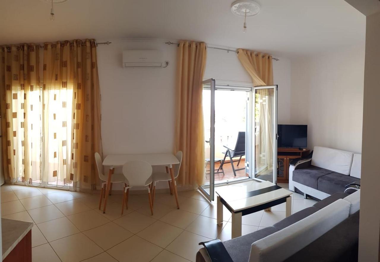 Stunning Sea View Apartments Sarandë Exteriör bild