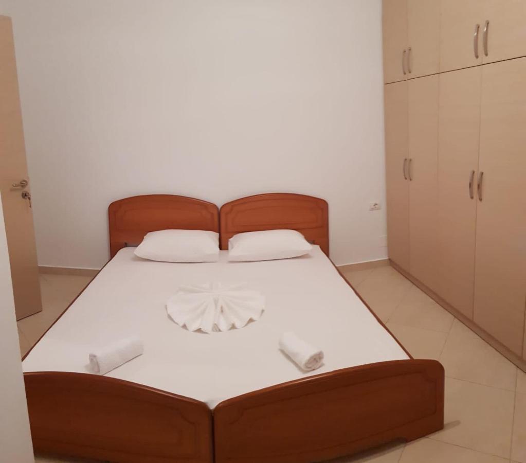 Stunning Sea View Apartments Sarandë Exteriör bild