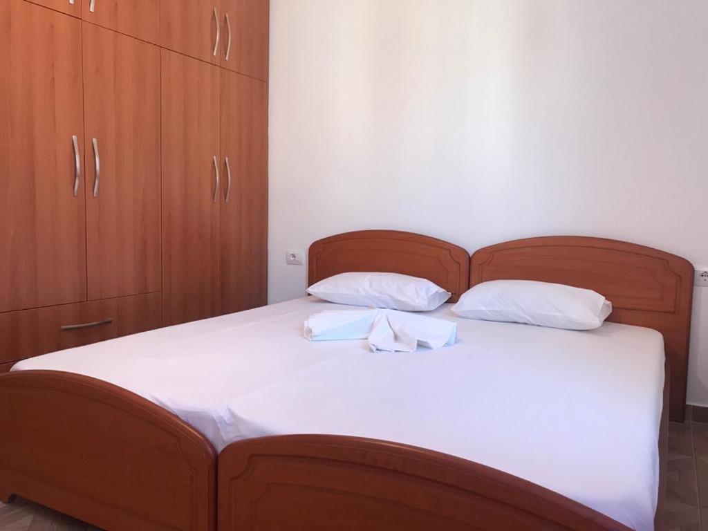 Stunning Sea View Apartments Sarandë Exteriör bild