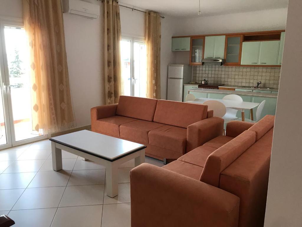 Stunning Sea View Apartments Sarandë Rum bild