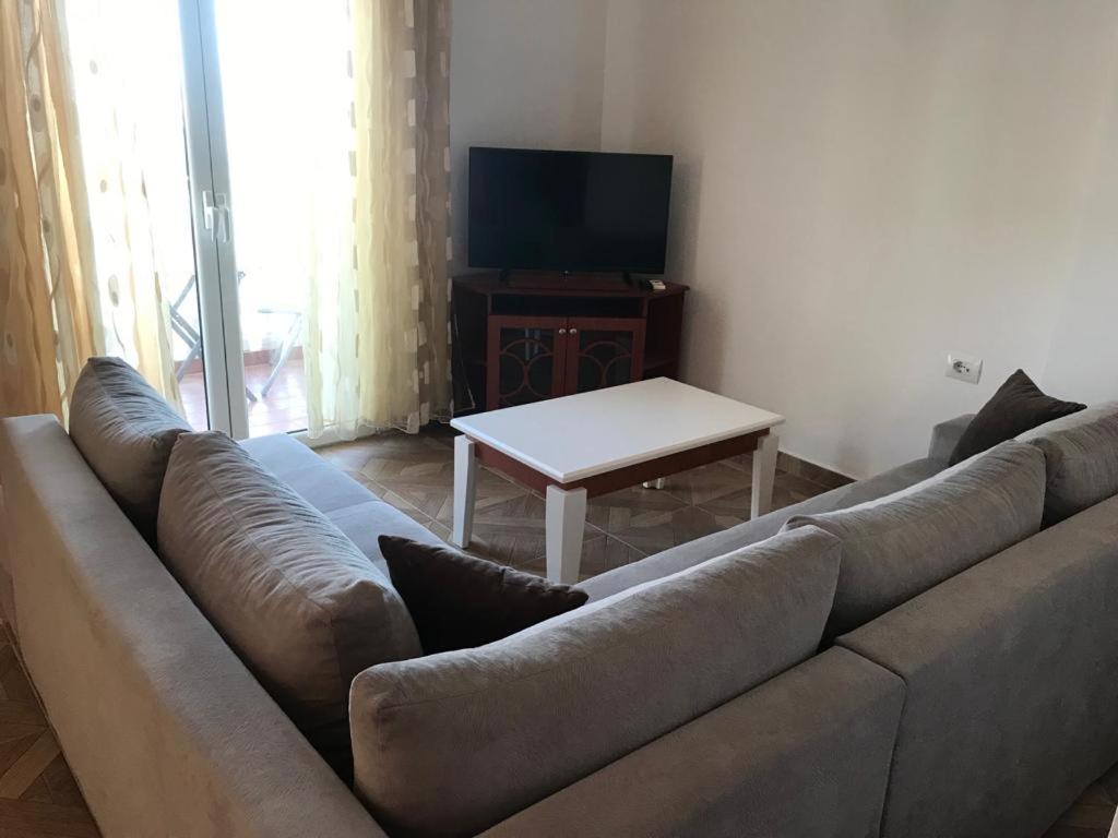 Stunning Sea View Apartments Sarandë Rum bild