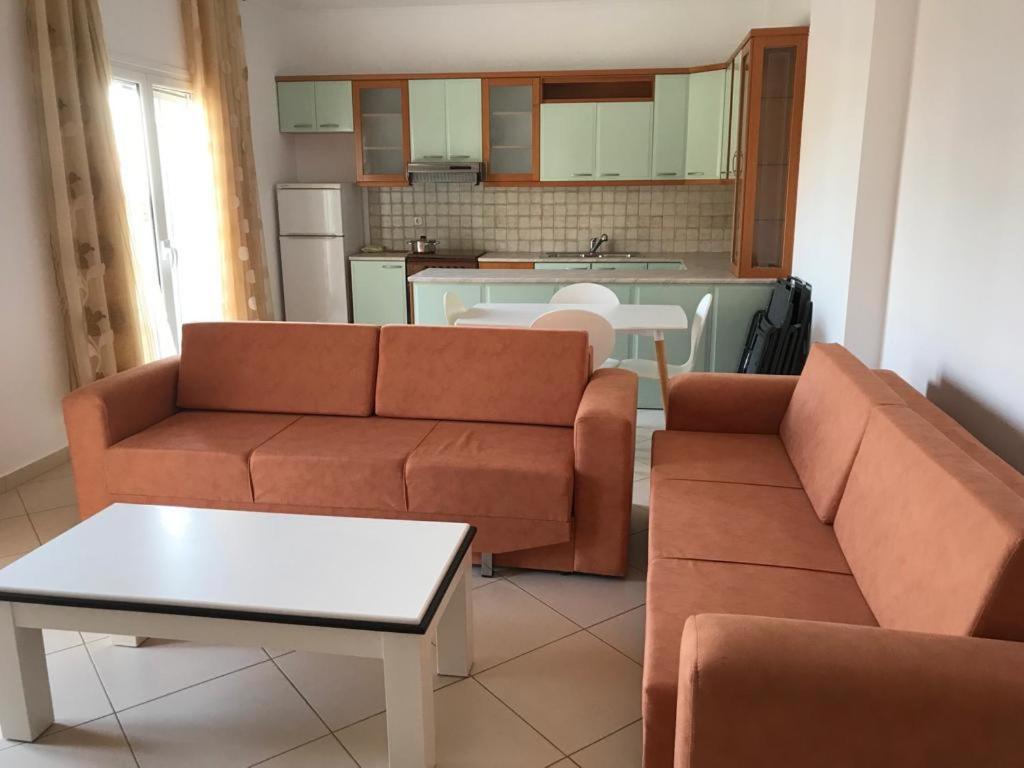 Stunning Sea View Apartments Sarandë Rum bild