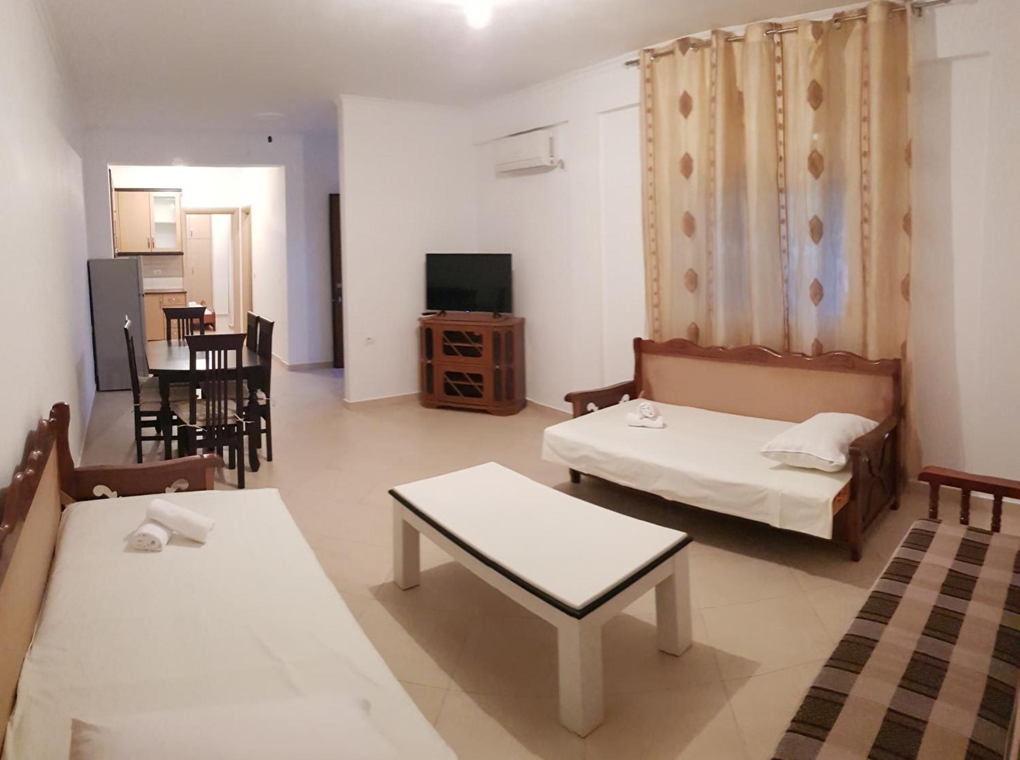 Stunning Sea View Apartments Sarandë Rum bild